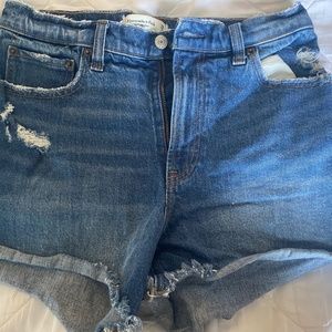 Abercrombie Mom Short